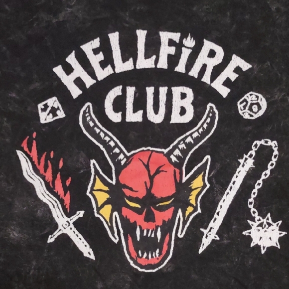 Netflix Stranger Things Hellfire Club Women's M T-Shirt - Black and Red - Picture 2 of 7